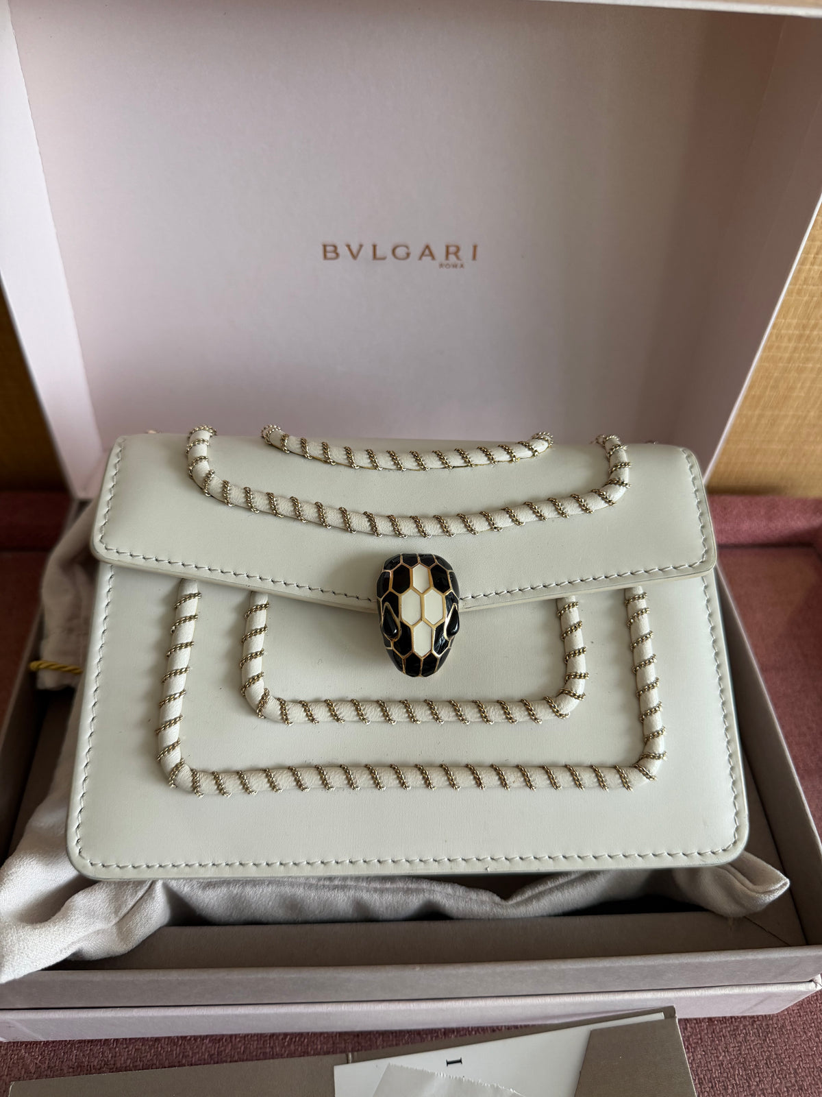 BVLGARI  Serpenti -Sac à chaîne en cuir Blanc -Excellent état
