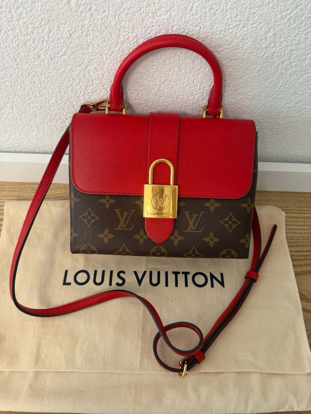 Louis Vuitton- Sac locky BB