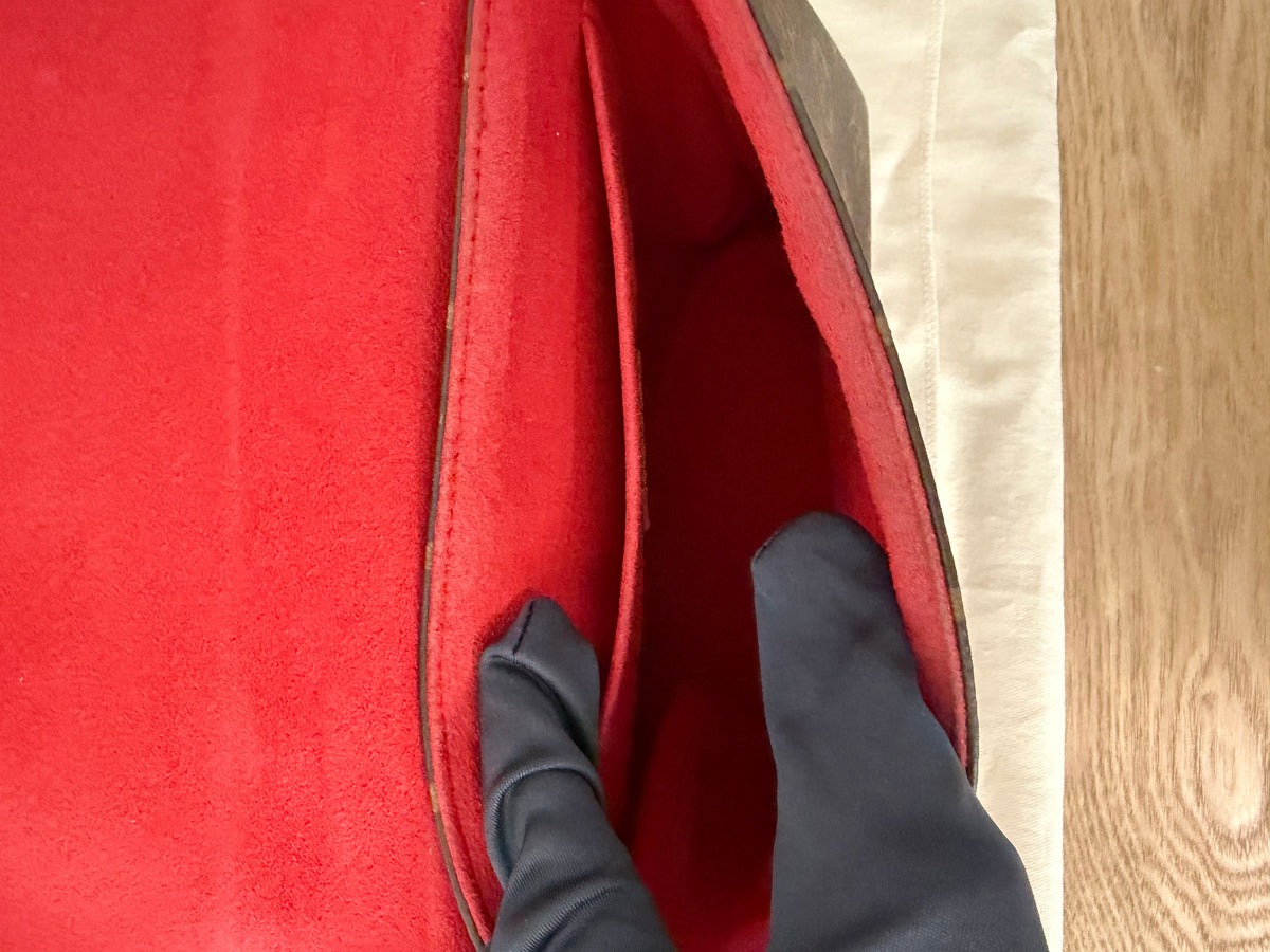 Louis Vuitton- Sac locky BB