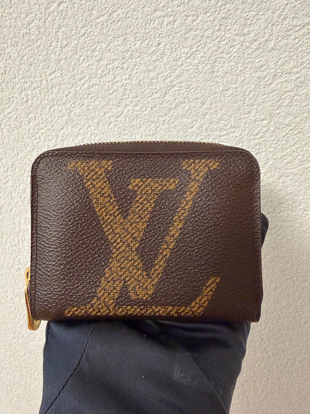Louis Vuitton – Porte-monnaie Zippy Monogram Giant