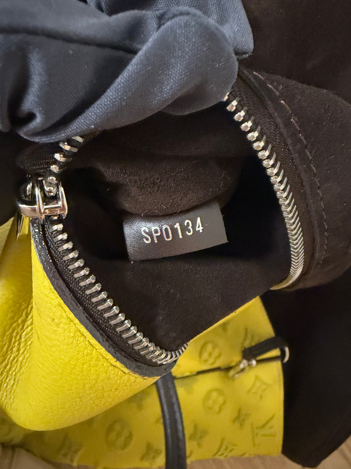 Louis Vuitton- Sac à main en cuir