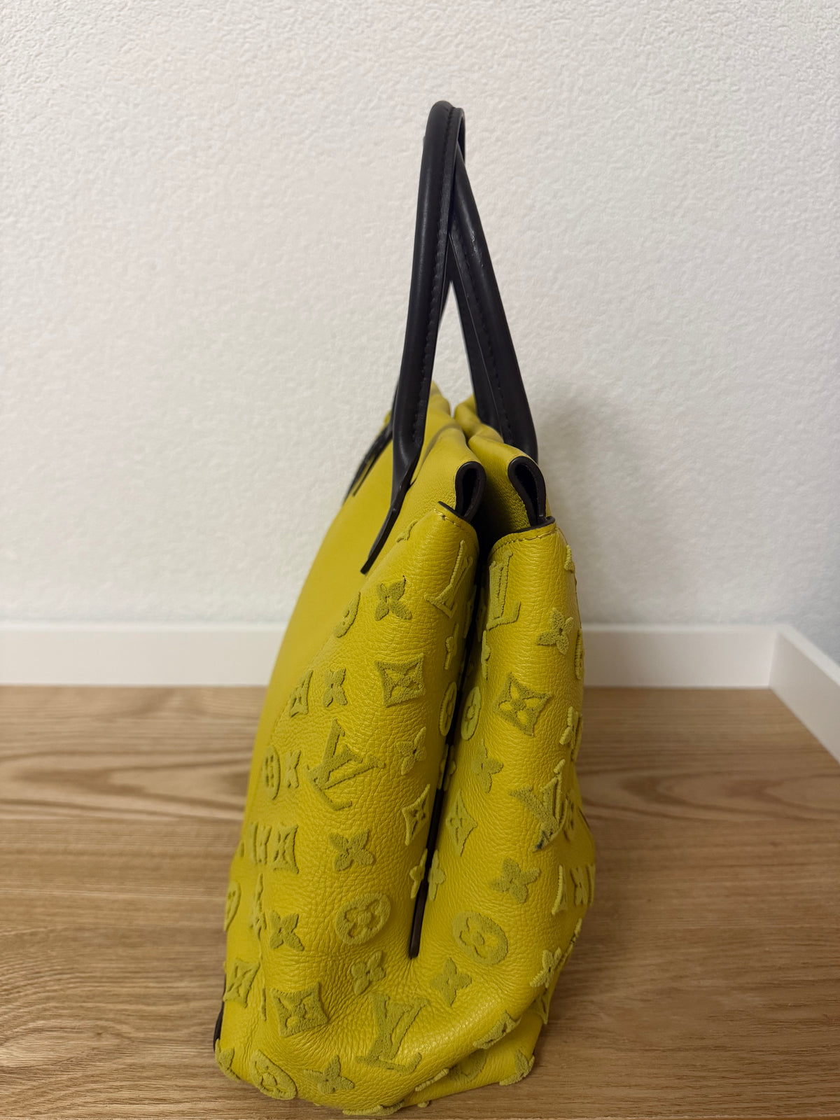Louis Vuitton- Sac à main en cuir