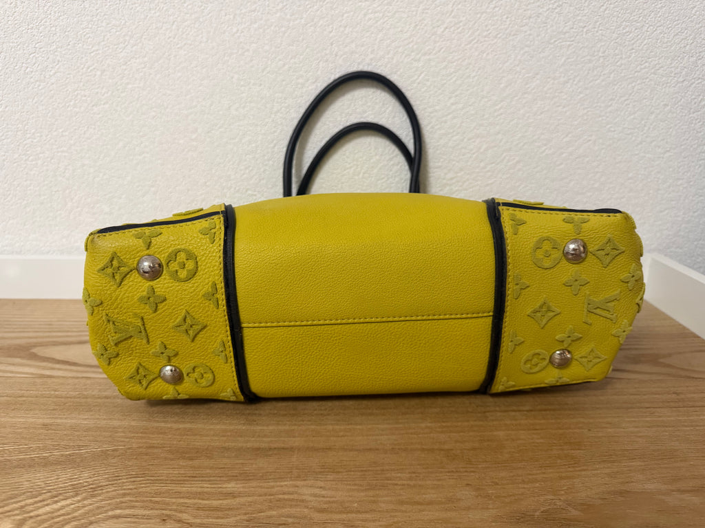 Louis Vuitton- Sac à main en cuir