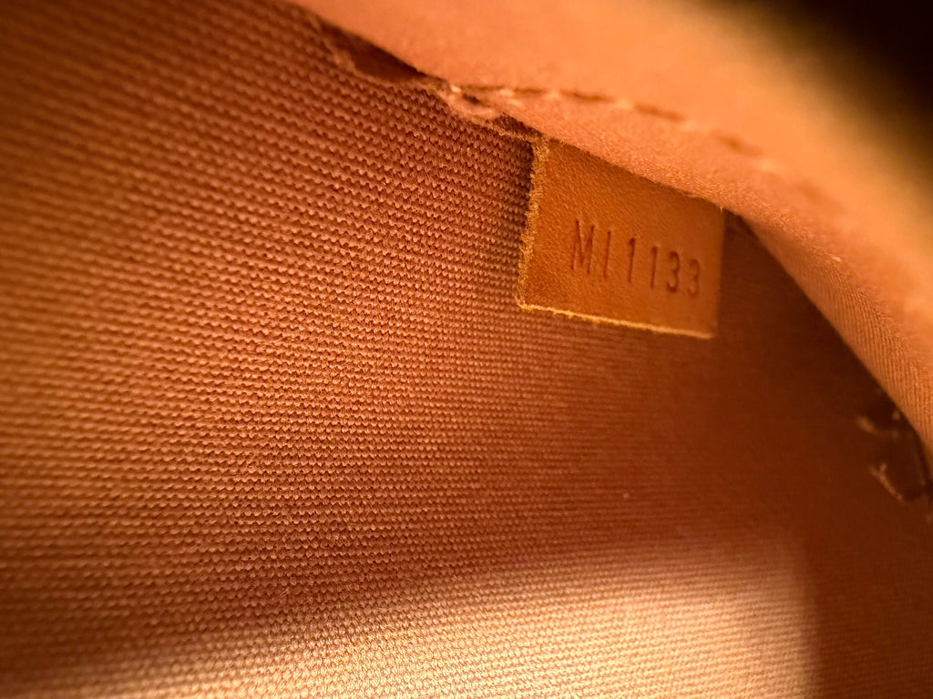 Sac Louis Vuitton Alma BB en cuir verni Monogram
